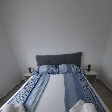 Apartment Matkovic Vir