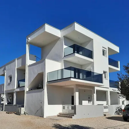 Apartment Matkovic Vir