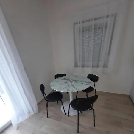 Apartman Matkovic Vir